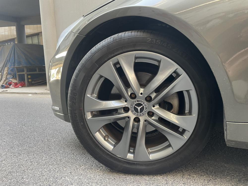 Mercedes-Benz Mercedes-Benz E-Class (Import)
