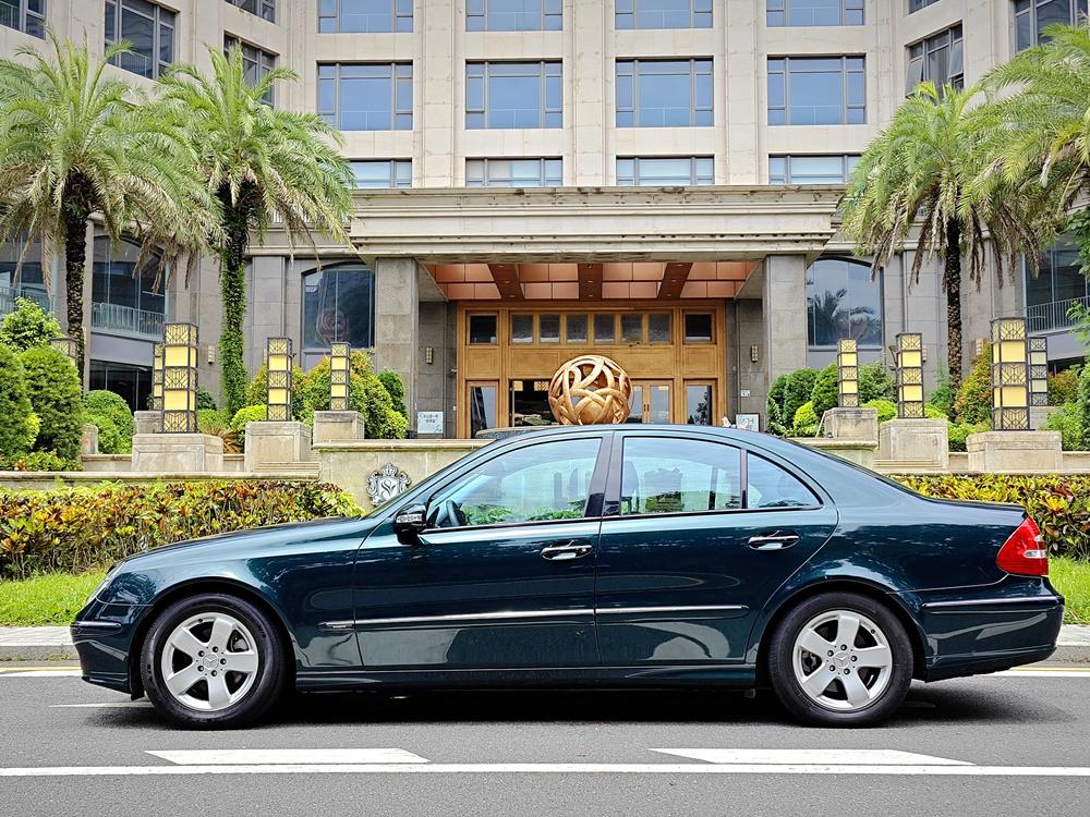 Mercedes-Benz Mercedes-Benz E-Class (Import)