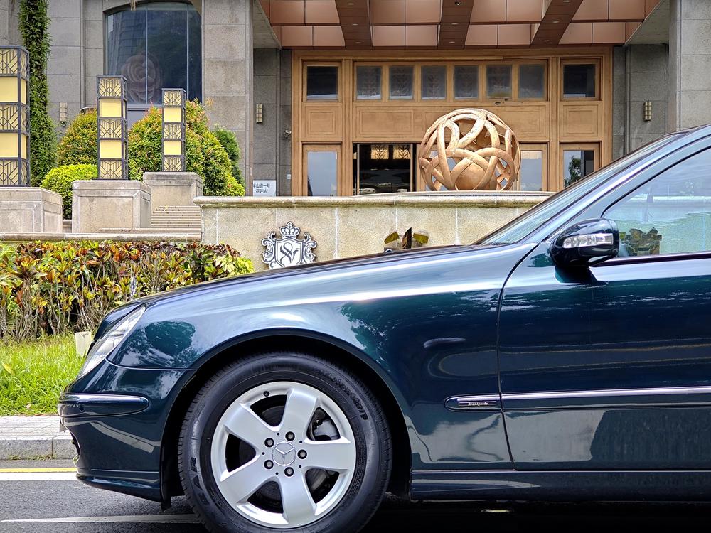 Mercedes-Benz Mercedes-Benz E-Class (Import)