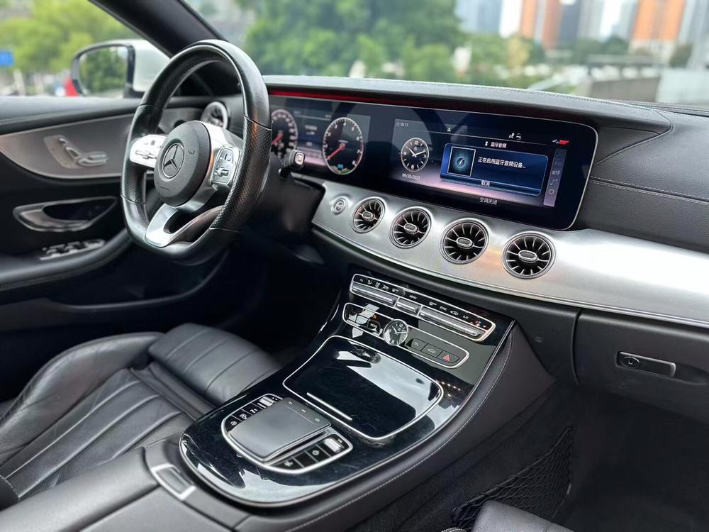 Mercedes-Benz Mercedes-Benz E-Class (Import)