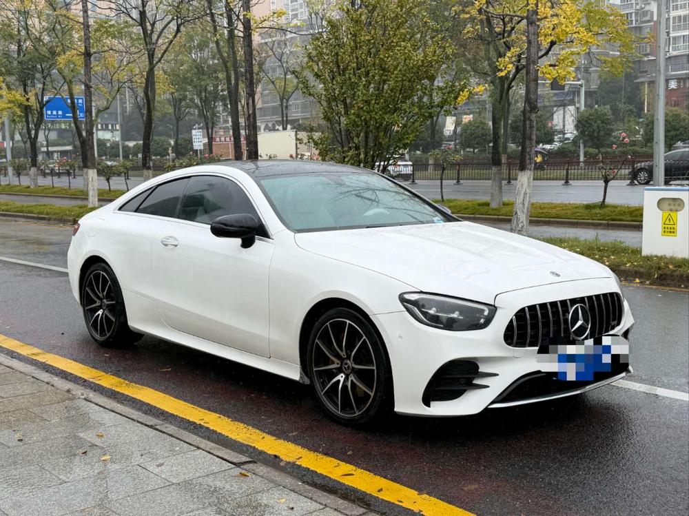 Mercedes-Benz Mercedes-Benz E-Class (Import)