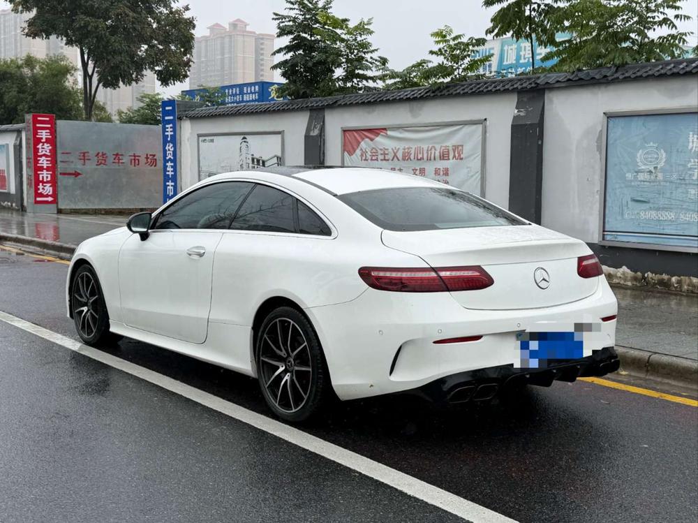 Mercedes-Benz Mercedes-Benz E-Class (Import)