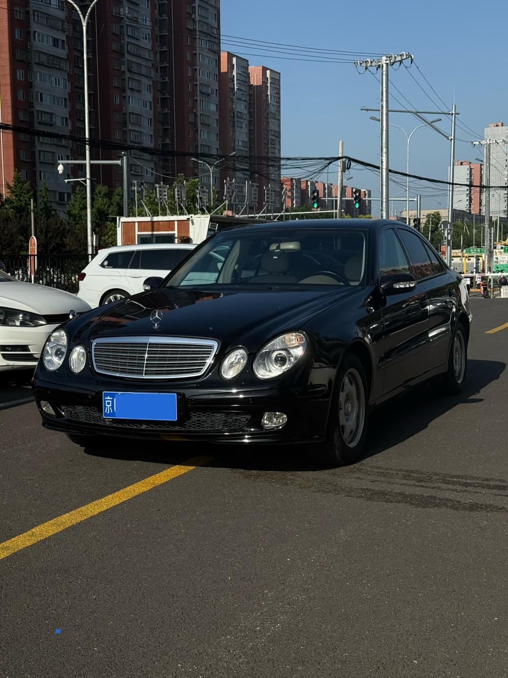 Mercedes-Benz Mercedes-Benz E-Class (Import)