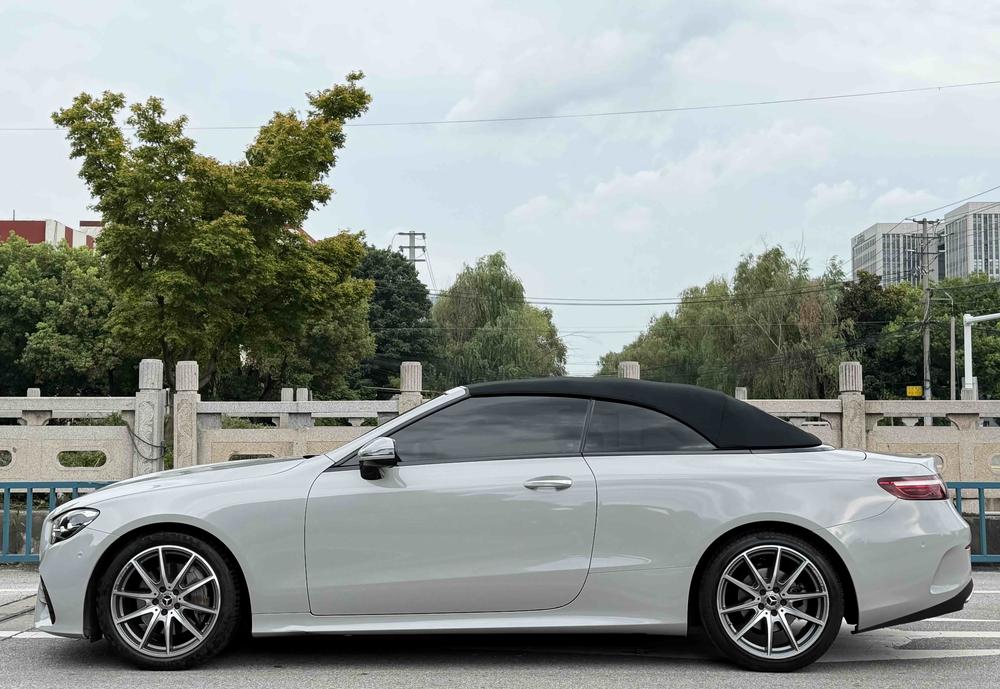 Mercedes-Benz Mercedes-Benz E-Class (Import)