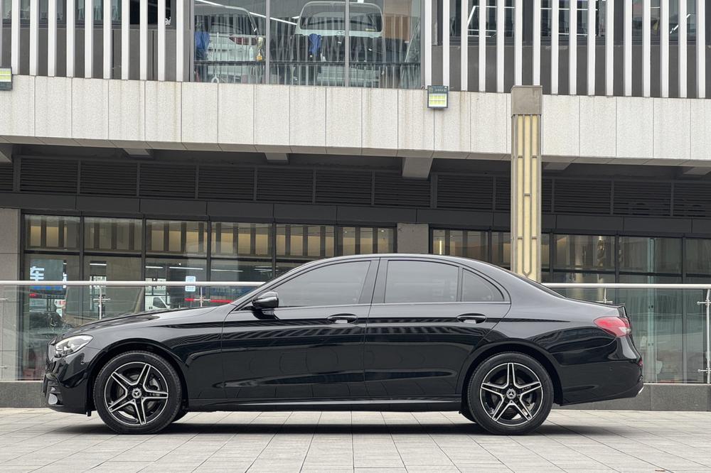 Mercedes-Benz Mercedes-Benz E-Class (Import)