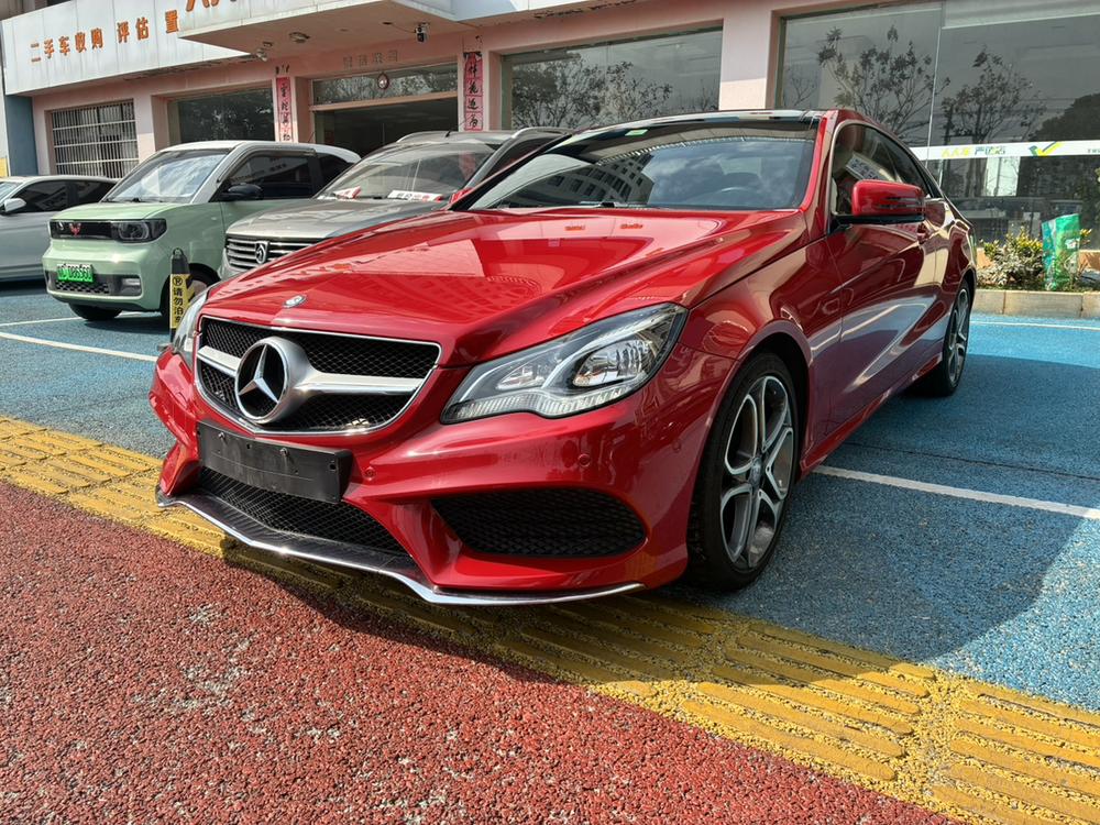 Mercedes-Benz Mercedes-Benz E-Class (Import)