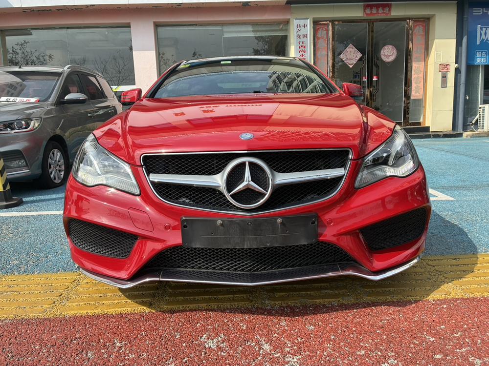 Mercedes-Benz Mercedes-Benz E-Class (Import)