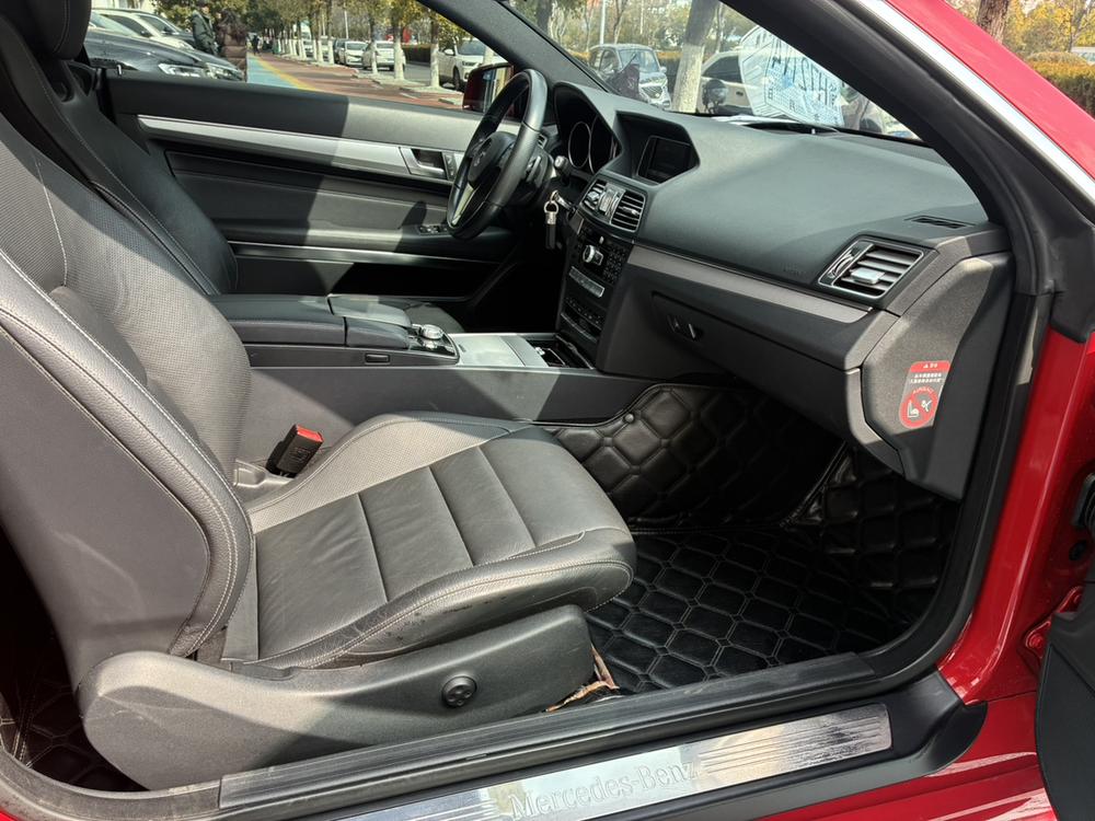 Mercedes-Benz Mercedes-Benz E-Class (Import)