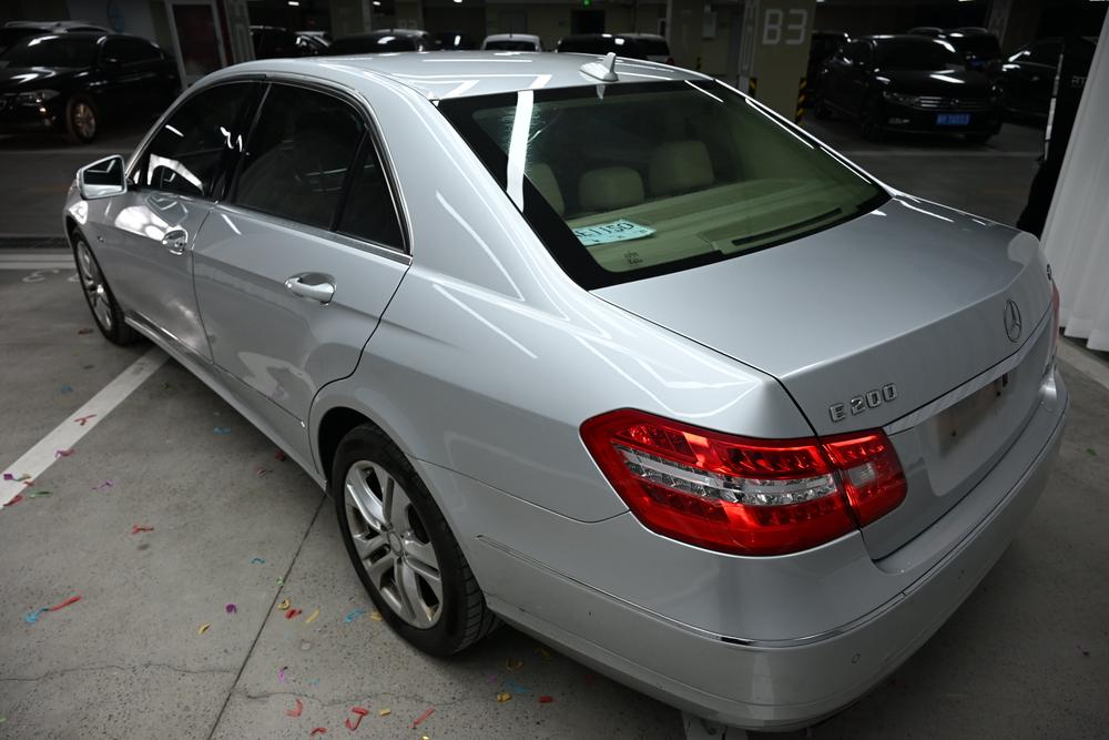 Mercedes-Benz Mercedes-Benz E-Class (Import)