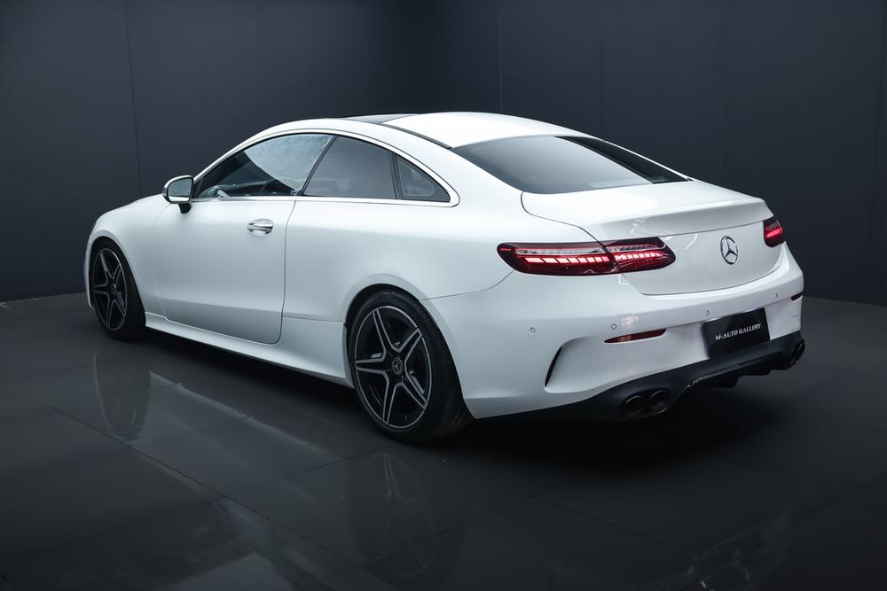 Mercedes-Benz Mercedes-Benz E-Class (Import)