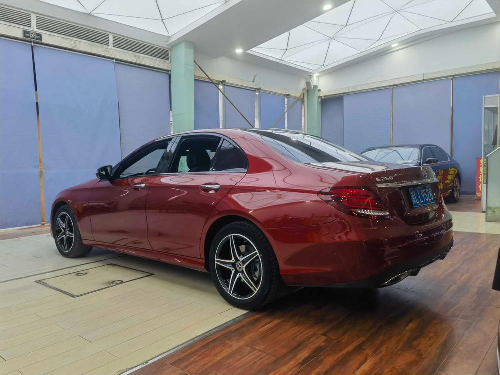 Mercedes-Benz Mercedes-Benz E-Class (Import)