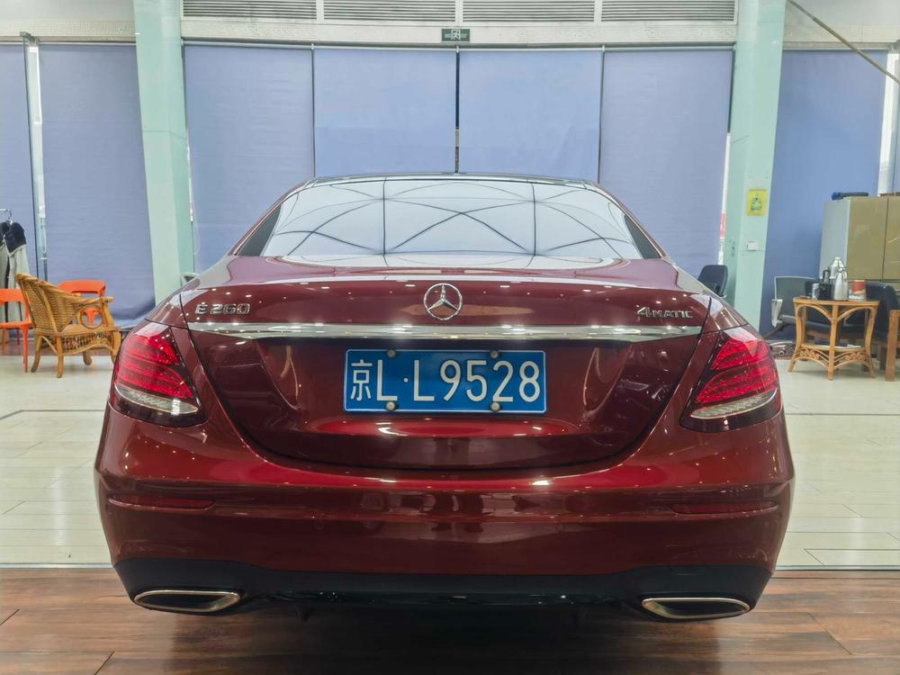 Mercedes-Benz Mercedes-Benz E-Class (Import)