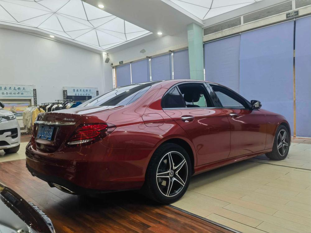 Mercedes-Benz Mercedes-Benz E-Class (Import)