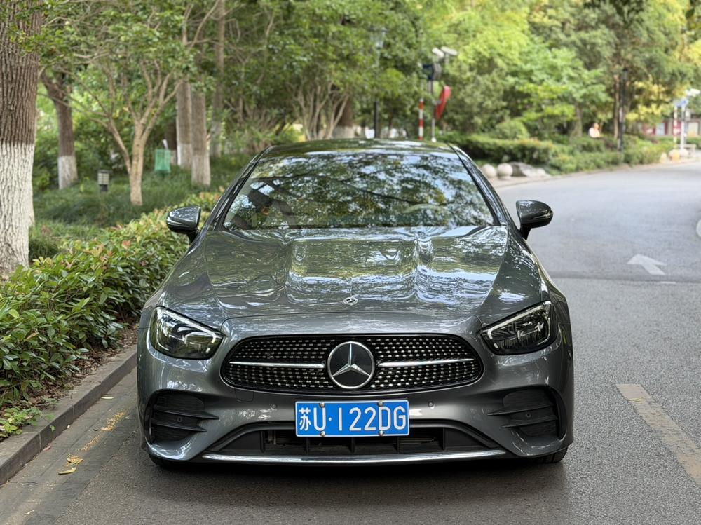 Mercedes-Benz Mercedes-Benz E-Class (Import)