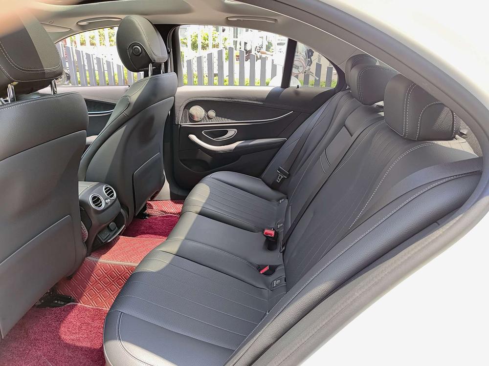 Mercedes-Benz Mercedes-Benz E-Class (Import)