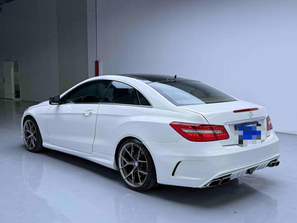 Mercedes-Benz Mercedes-Benz E-Class (Import)