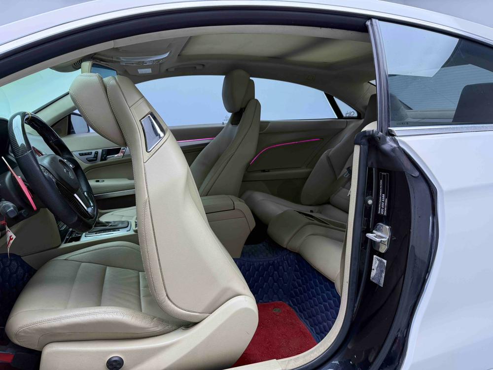 Mercedes-Benz Mercedes-Benz E-Class (Import)