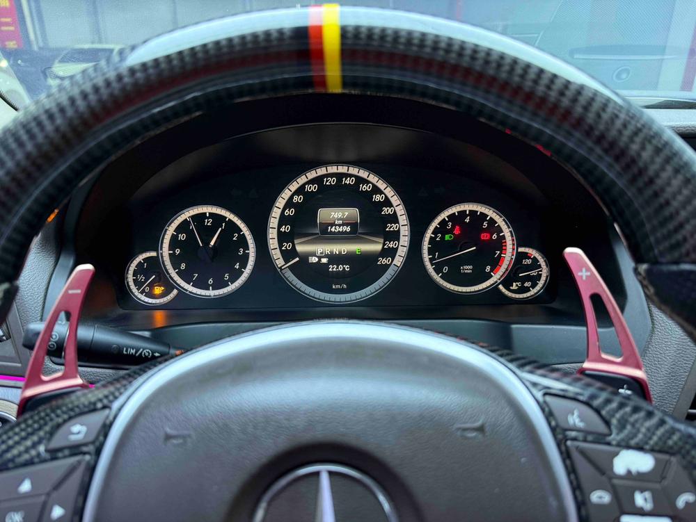 Mercedes-Benz Mercedes-Benz E-Class (Import)