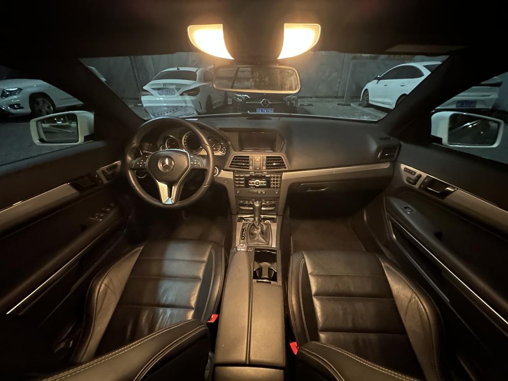 Mercedes-Benz Mercedes-Benz E-Class (Import)