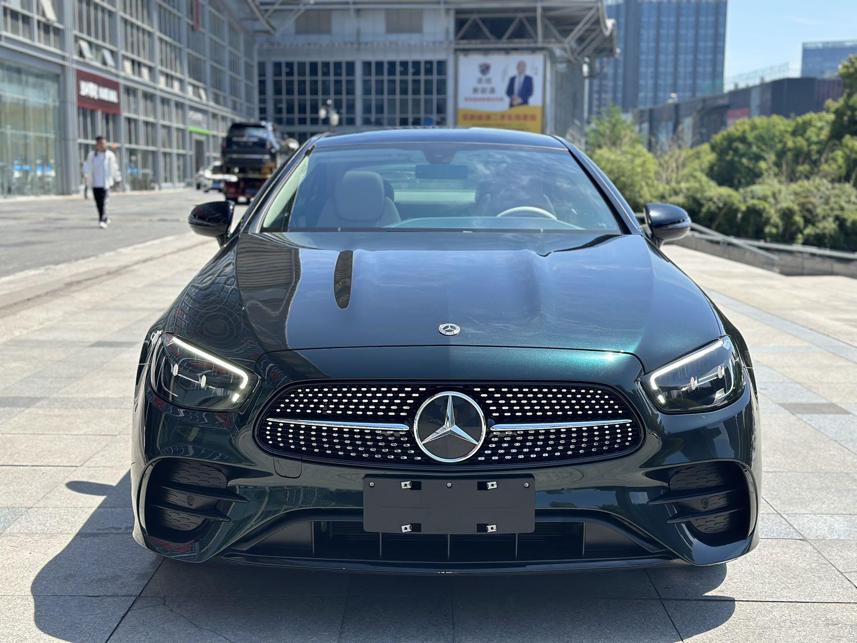 Mercedes-Benz Mercedes-Benz E-Class (Import)