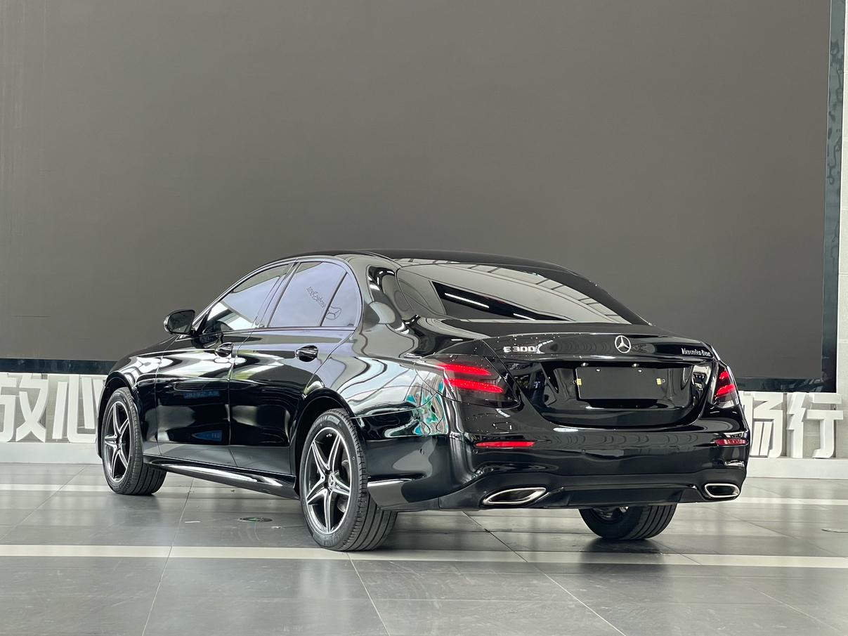Mercedes-Benz Mercedes-Benz E-Class (Import)