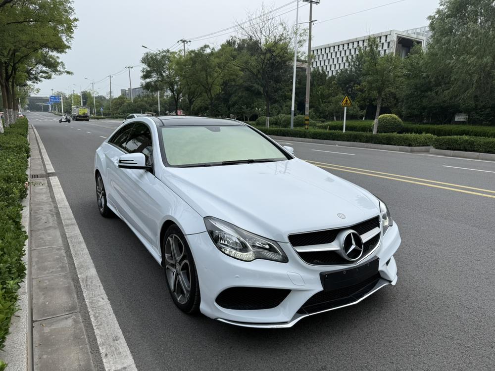 Mercedes-Benz Mercedes-Benz E-Class (Import)