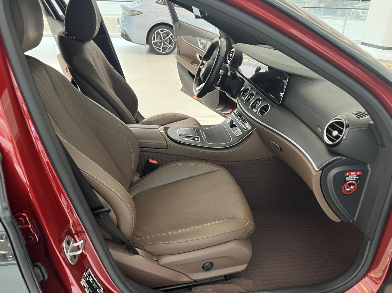 Mercedes-Benz Mercedes-Benz E-Class (Import)