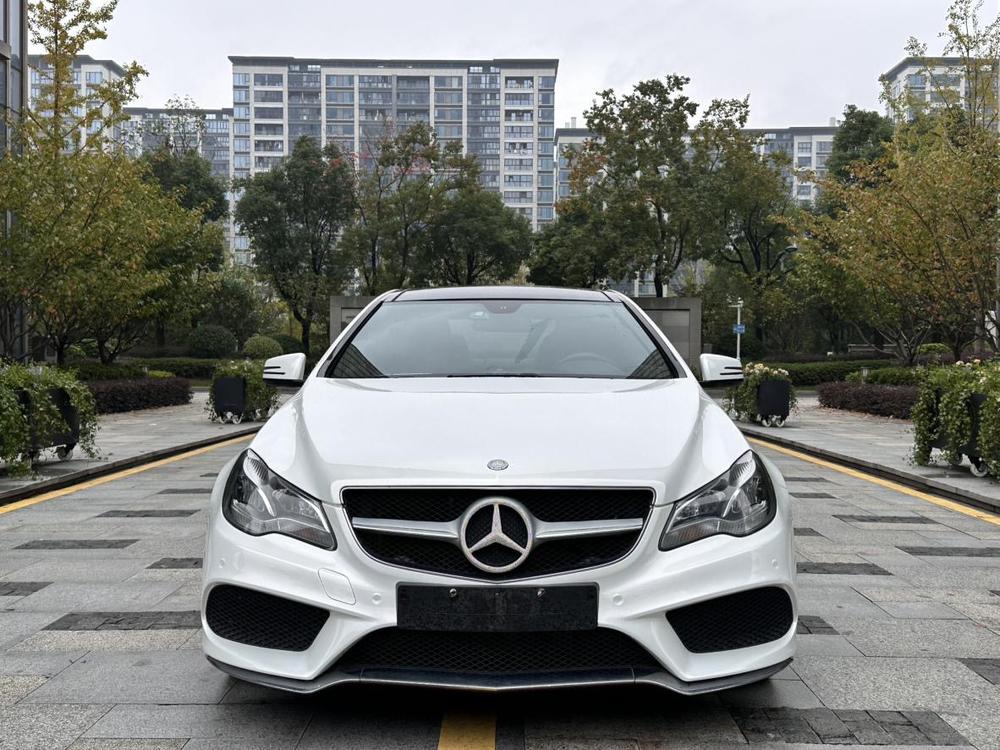 Mercedes-Benz Mercedes-Benz E-Class (Import)