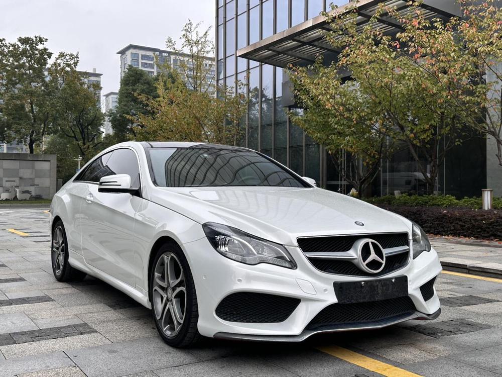 Mercedes-Benz Mercedes-Benz E-Class (Import)