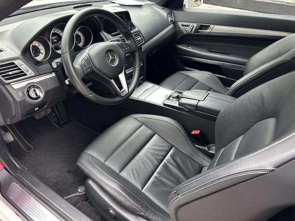 Mercedes-Benz Mercedes-Benz E-Class (Import)