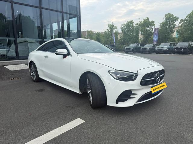 Mercedes-Benz Mercedes-Benz E-Class (Import)