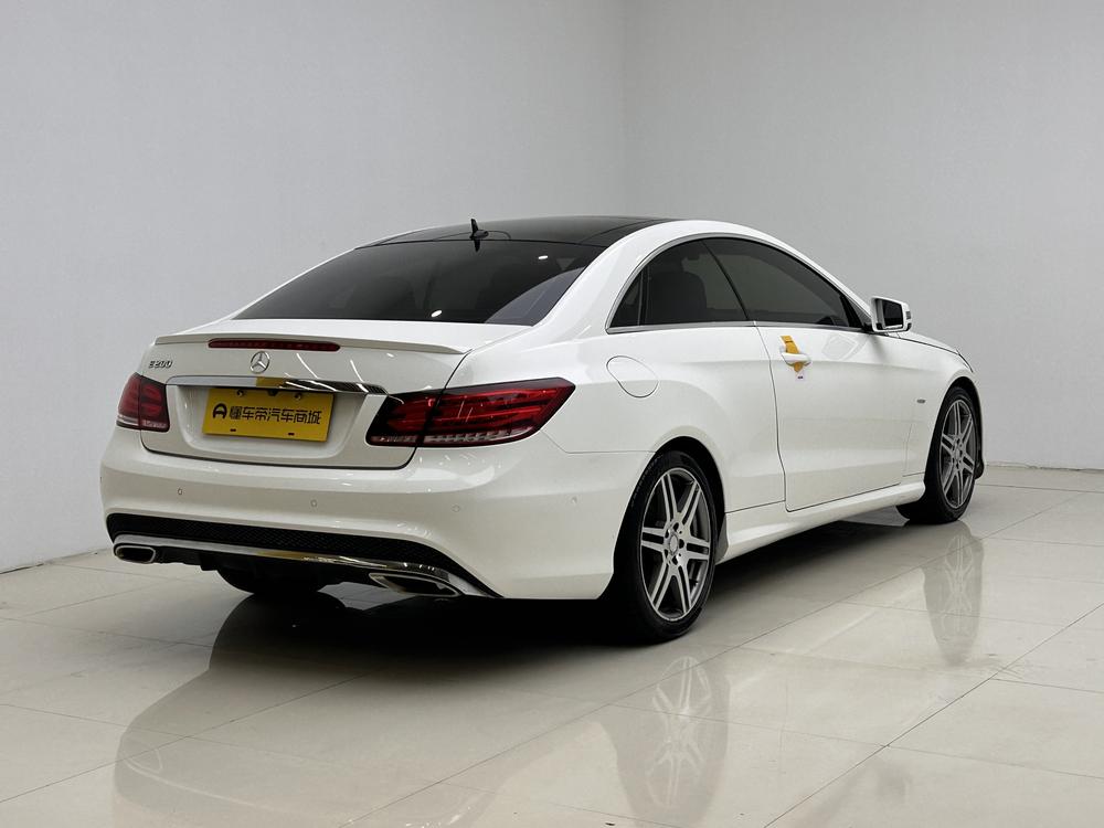 Mercedes-Benz Mercedes-Benz E-Class (Import)