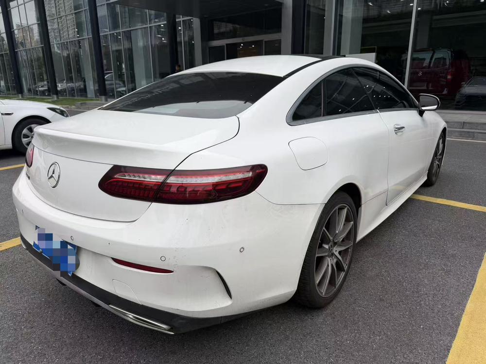 Mercedes-Benz Mercedes-Benz E-Class (Import)