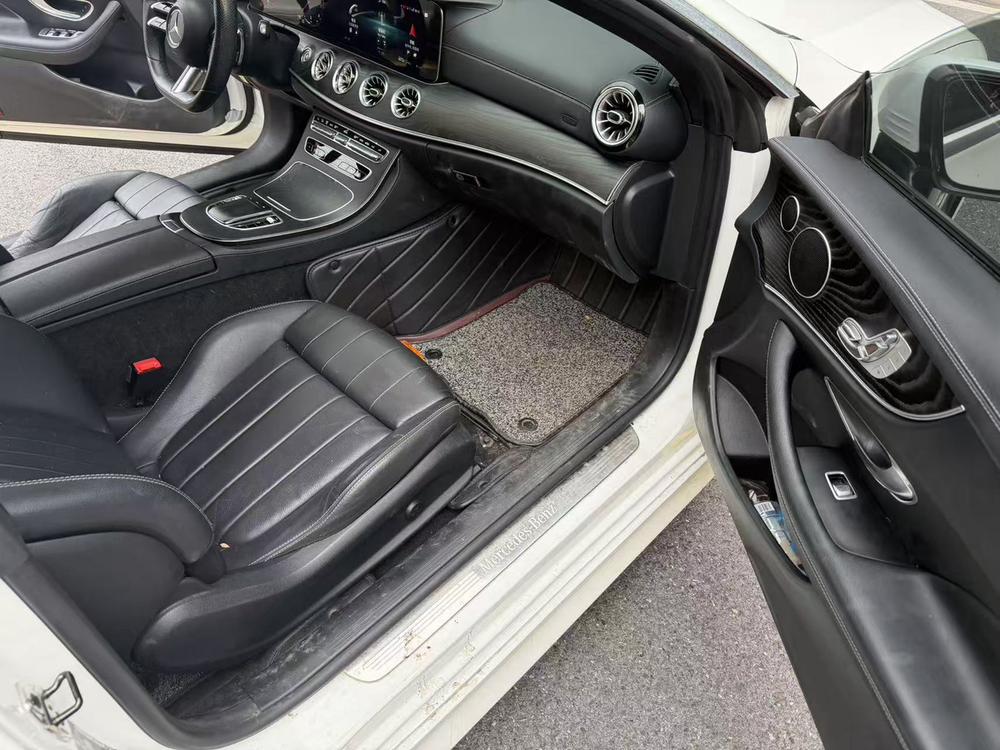 Mercedes-Benz Mercedes-Benz E-Class (Import)