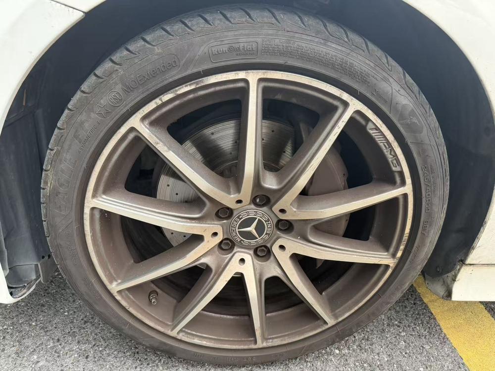 Mercedes-Benz Mercedes-Benz E-Class (Import)