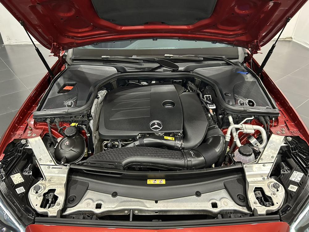 Mercedes-Benz Mercedes-Benz E-Class (Import)