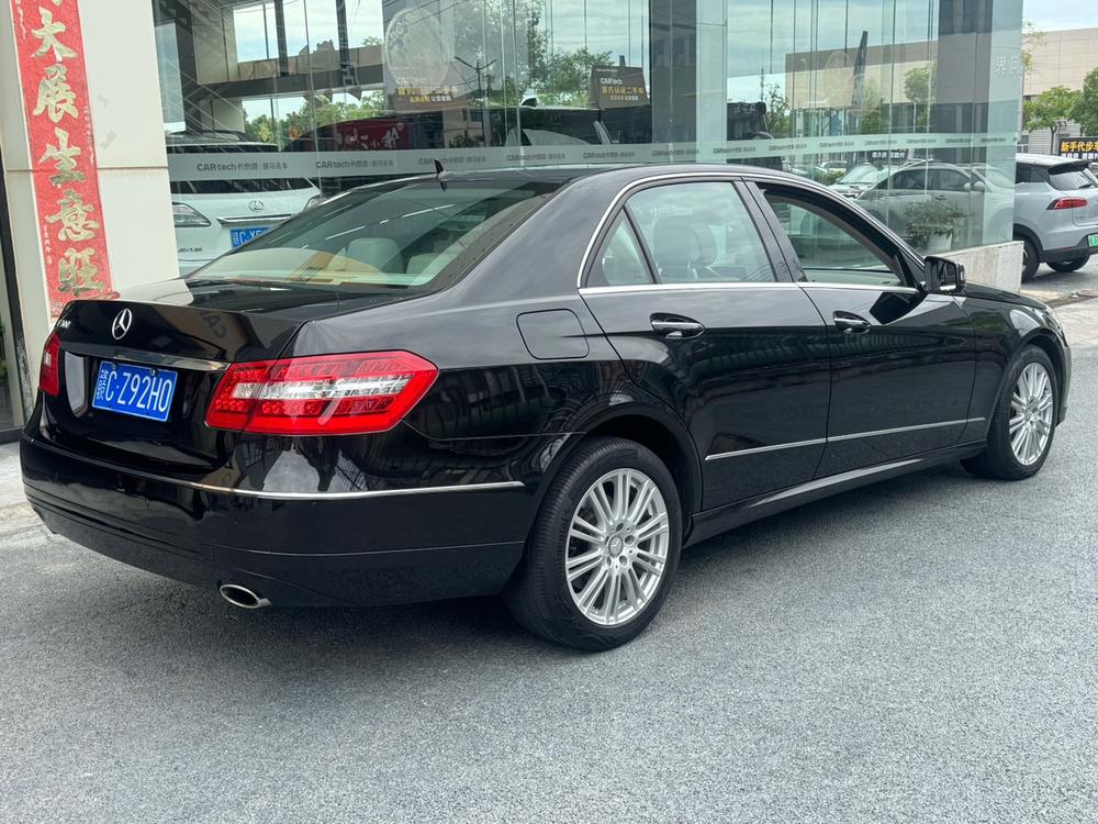 Mercedes-Benz Mercedes-Benz E-Class (Import)