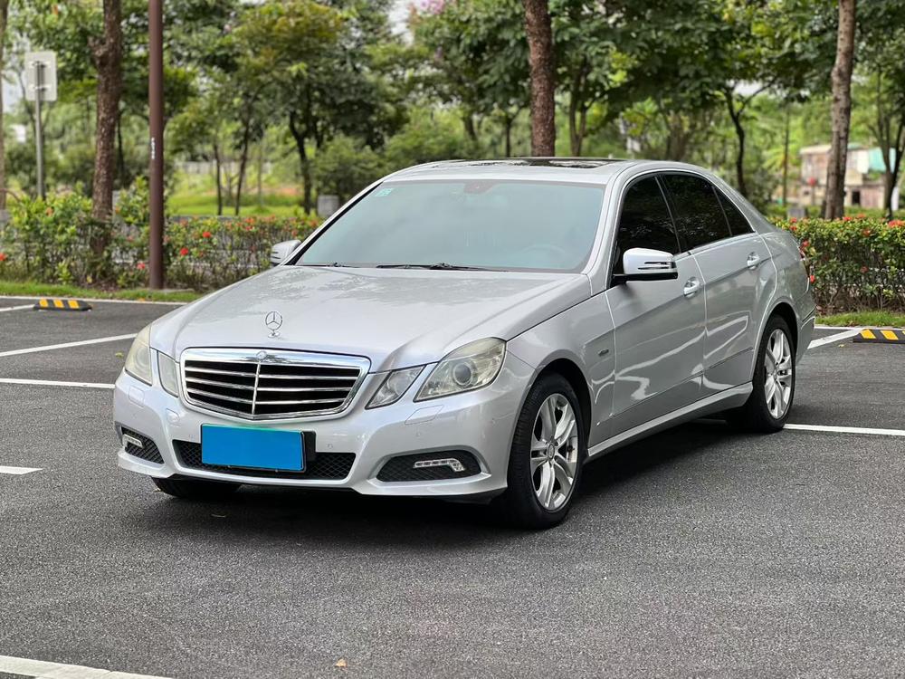 Mercedes-Benz Mercedes-Benz E-Class (Import)