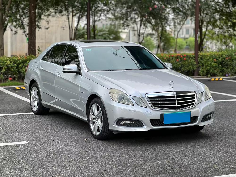 Mercedes-Benz Mercedes-Benz E-Class (Import)