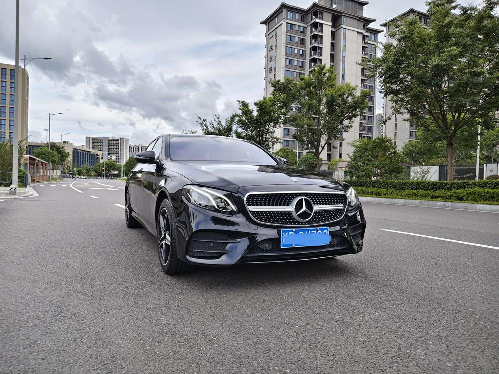 Mercedes-Benz Mercedes-Benz E-Class (Import)