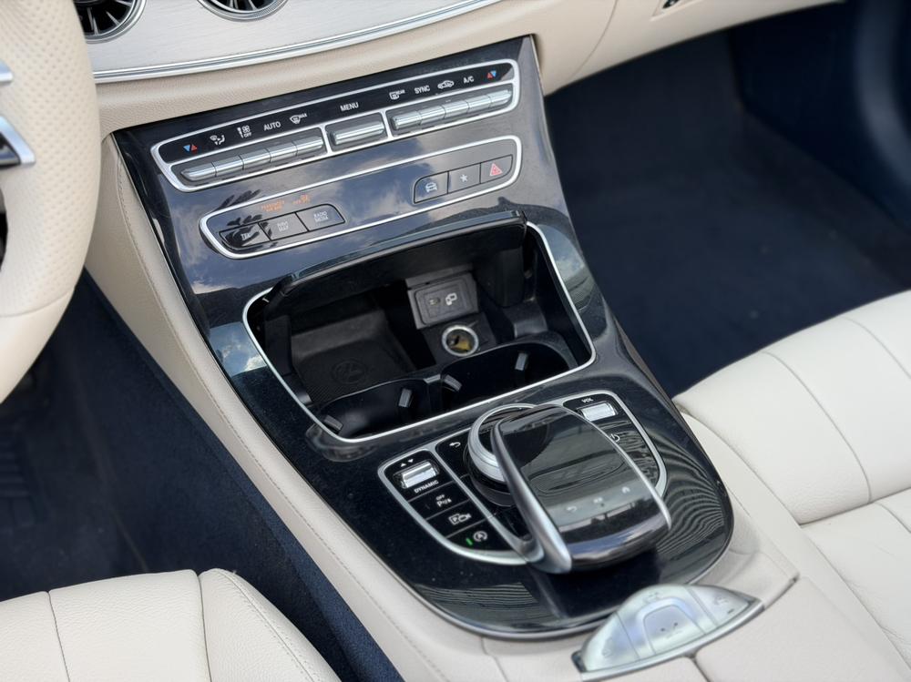Mercedes-Benz Mercedes-Benz E-Class (Import)