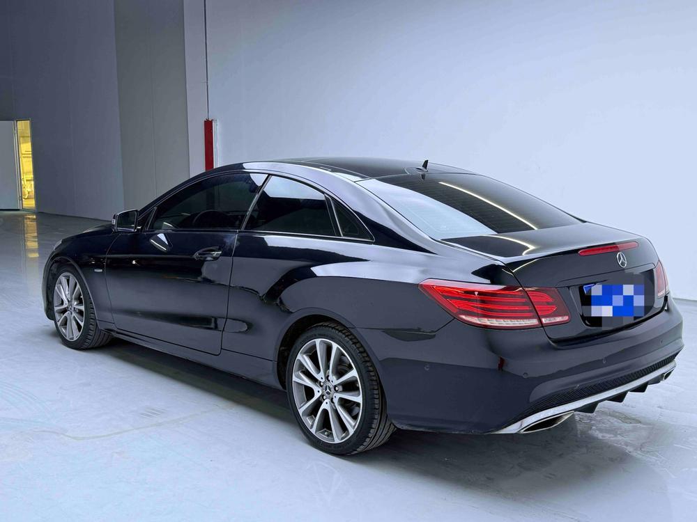 Mercedes-Benz Mercedes-Benz E-Class (Import)