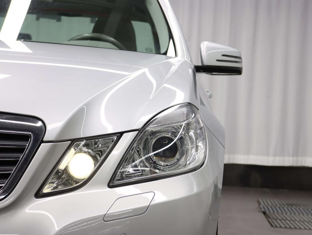 Mercedes-Benz Mercedes-Benz E-Class (Import)