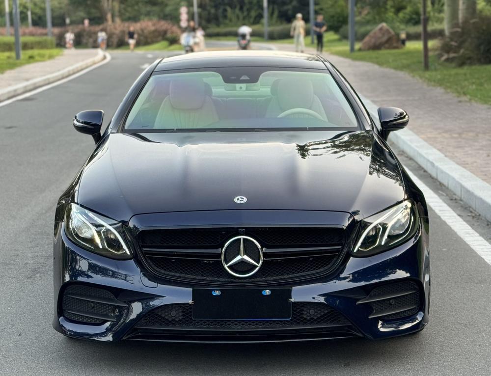 Mercedes-Benz Mercedes-Benz E-Class (Import)