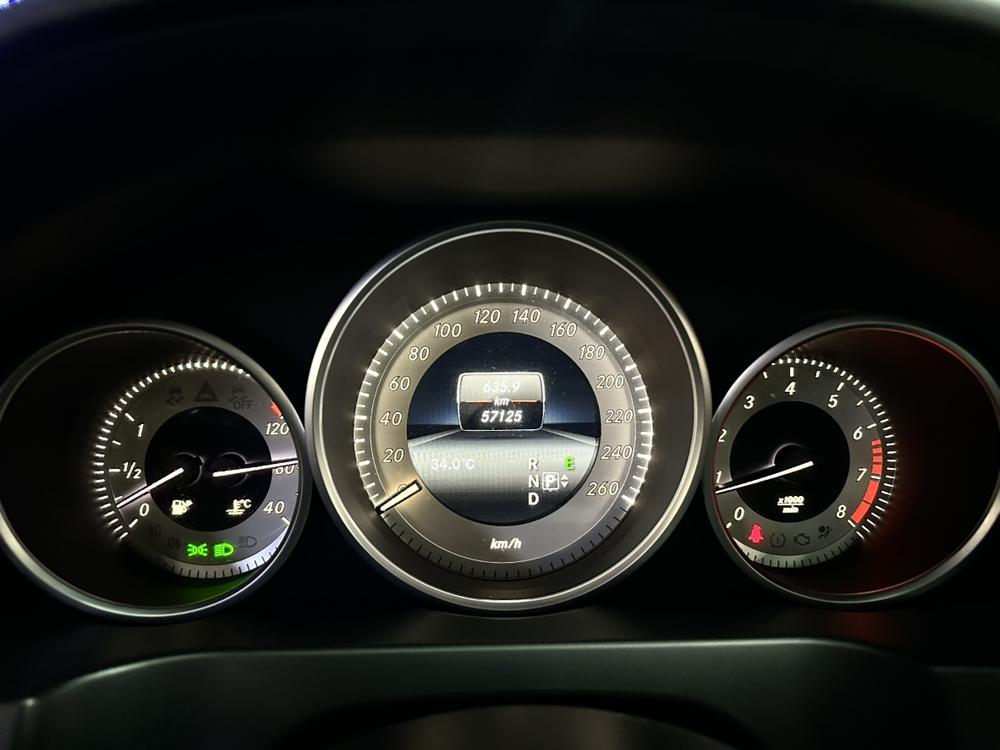Mercedes-Benz Mercedes-Benz E-Class (Import)