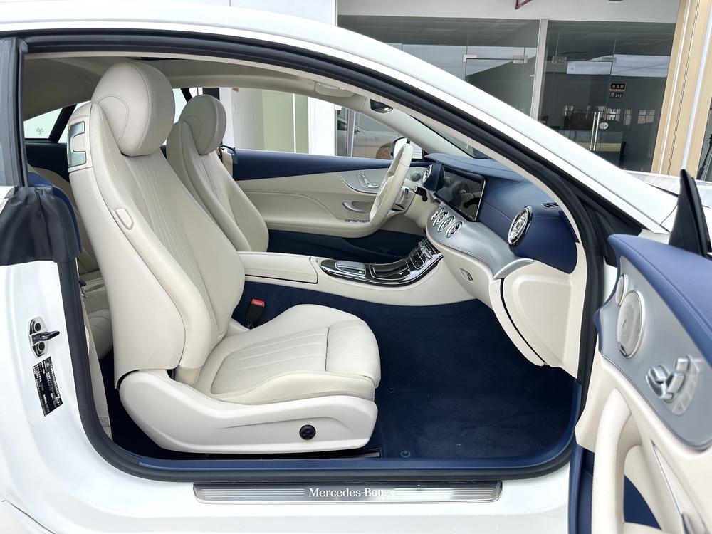 Mercedes-Benz Mercedes-Benz E-Class (Import)