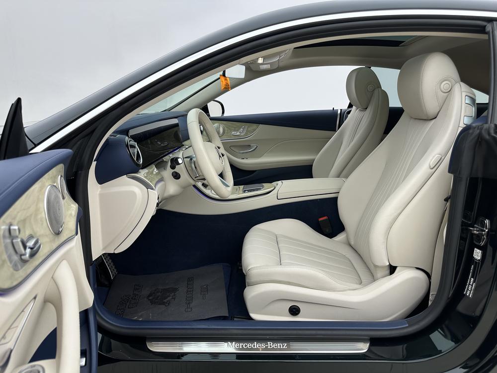 Mercedes-Benz Mercedes-Benz E-Class (Import)