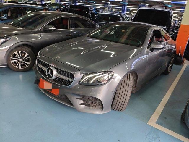 Mercedes-Benz Mercedes-Benz E-Class (Import)
