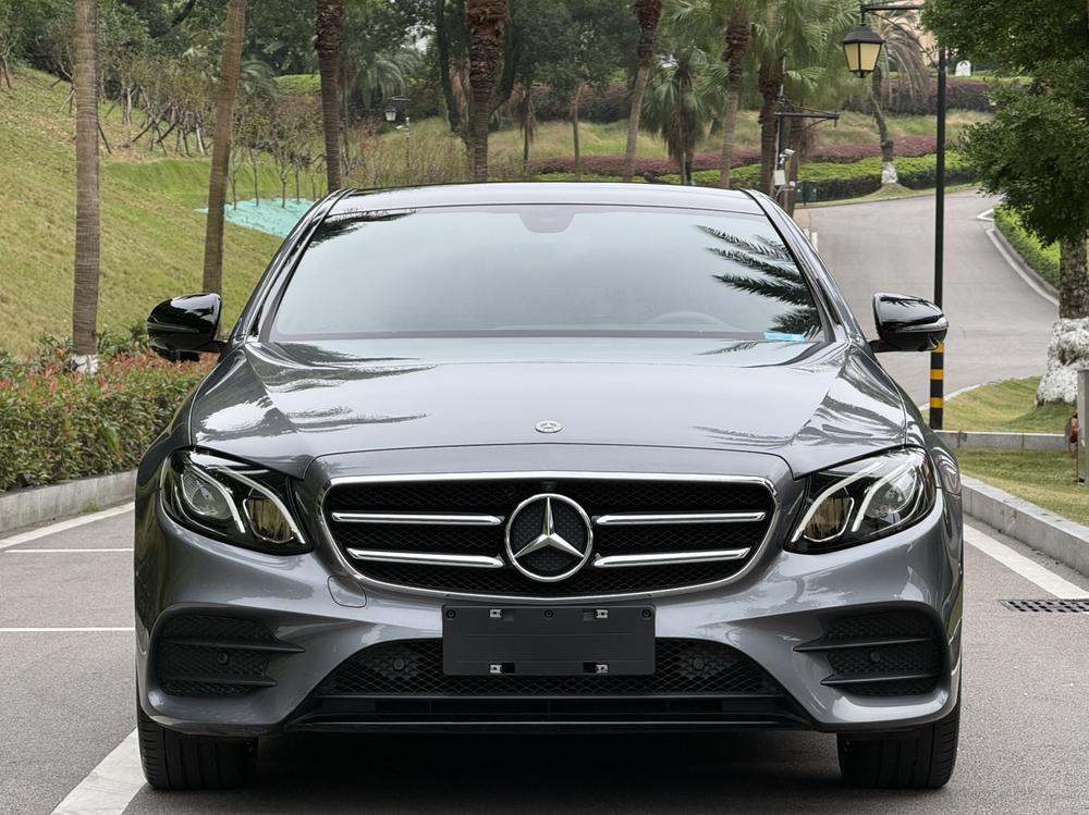 Mercedes-Benz Mercedes-Benz E-Class (Import)