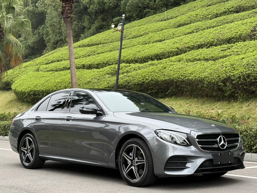 Mercedes-Benz Mercedes-Benz E-Class (Import)